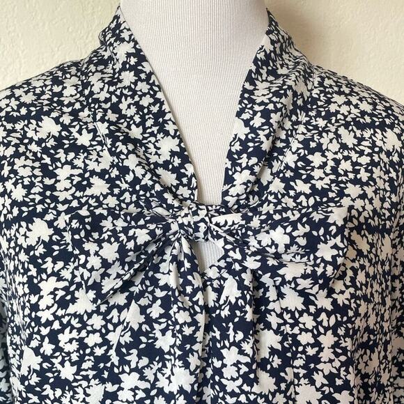 Antilia Femme Blue Summer Oversized Floral Elbow Sleeve Blouse Large - Picture 10 of 10